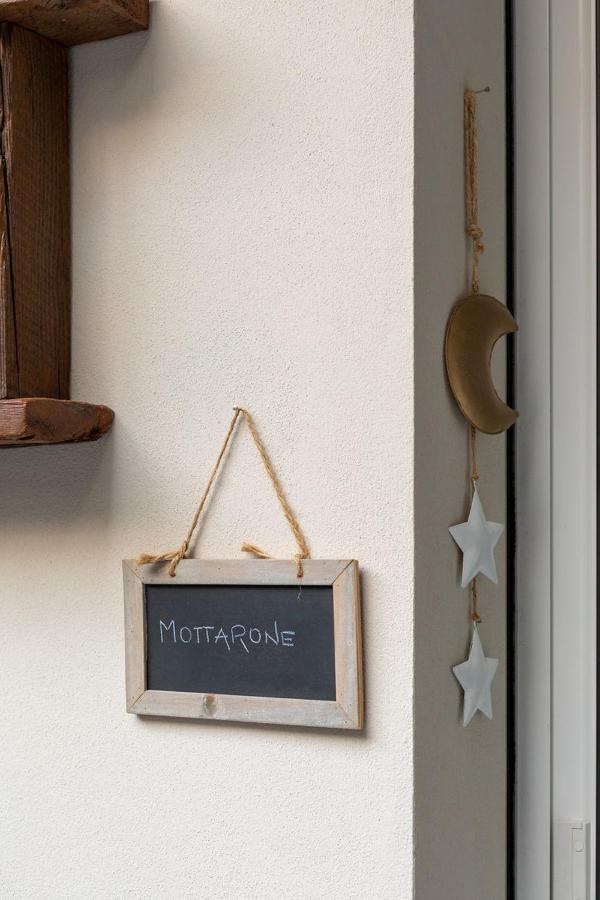 Little Square Arona Hotel Exterior foto